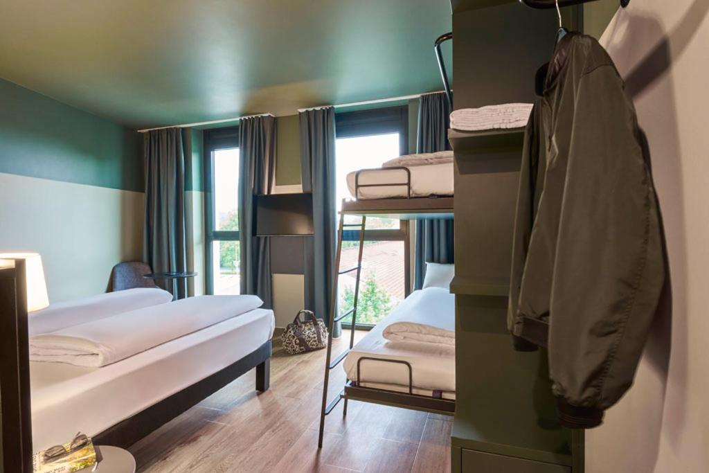 Ibis Styles Singen Exterior foto