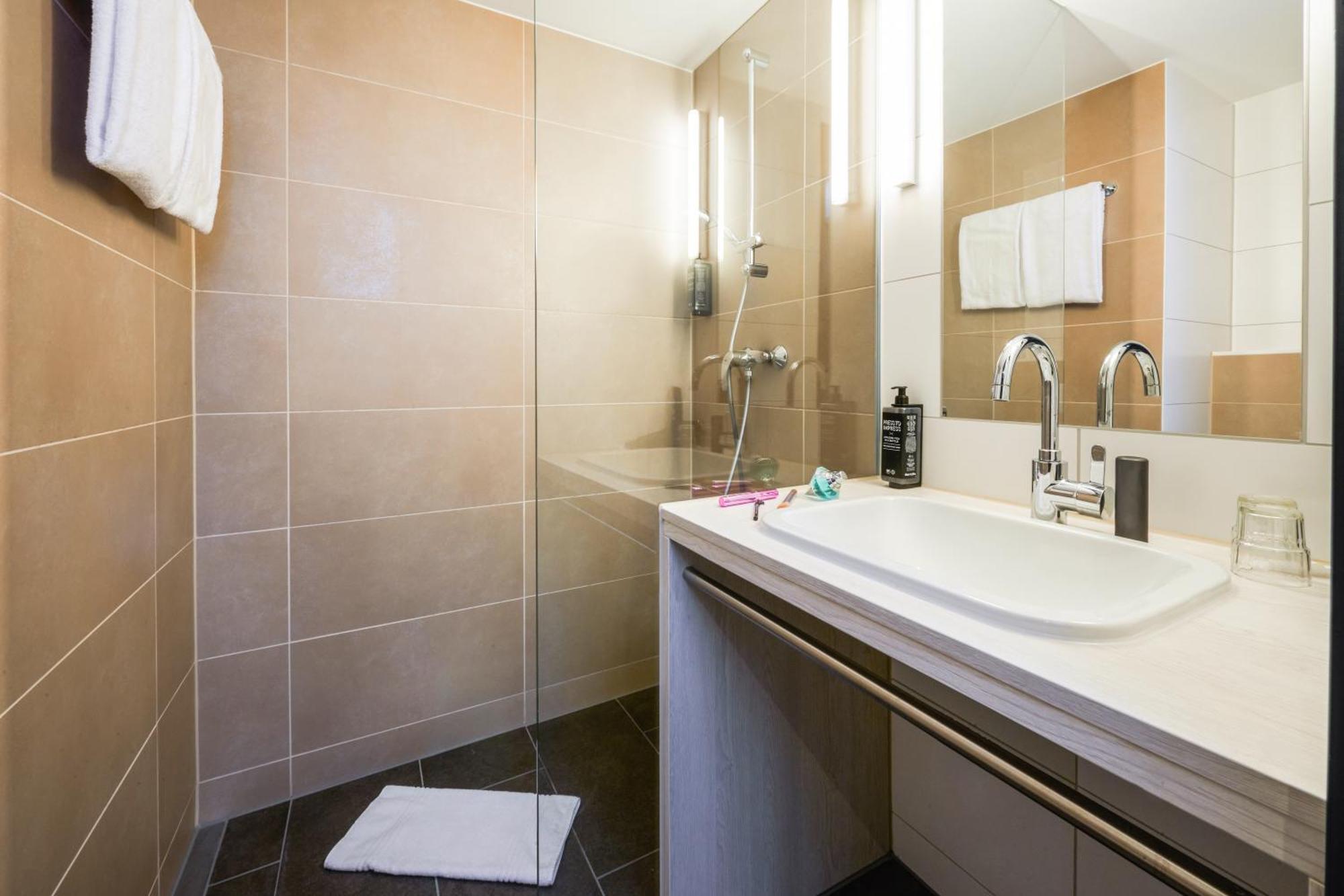 Ibis Styles Singen Exterior foto