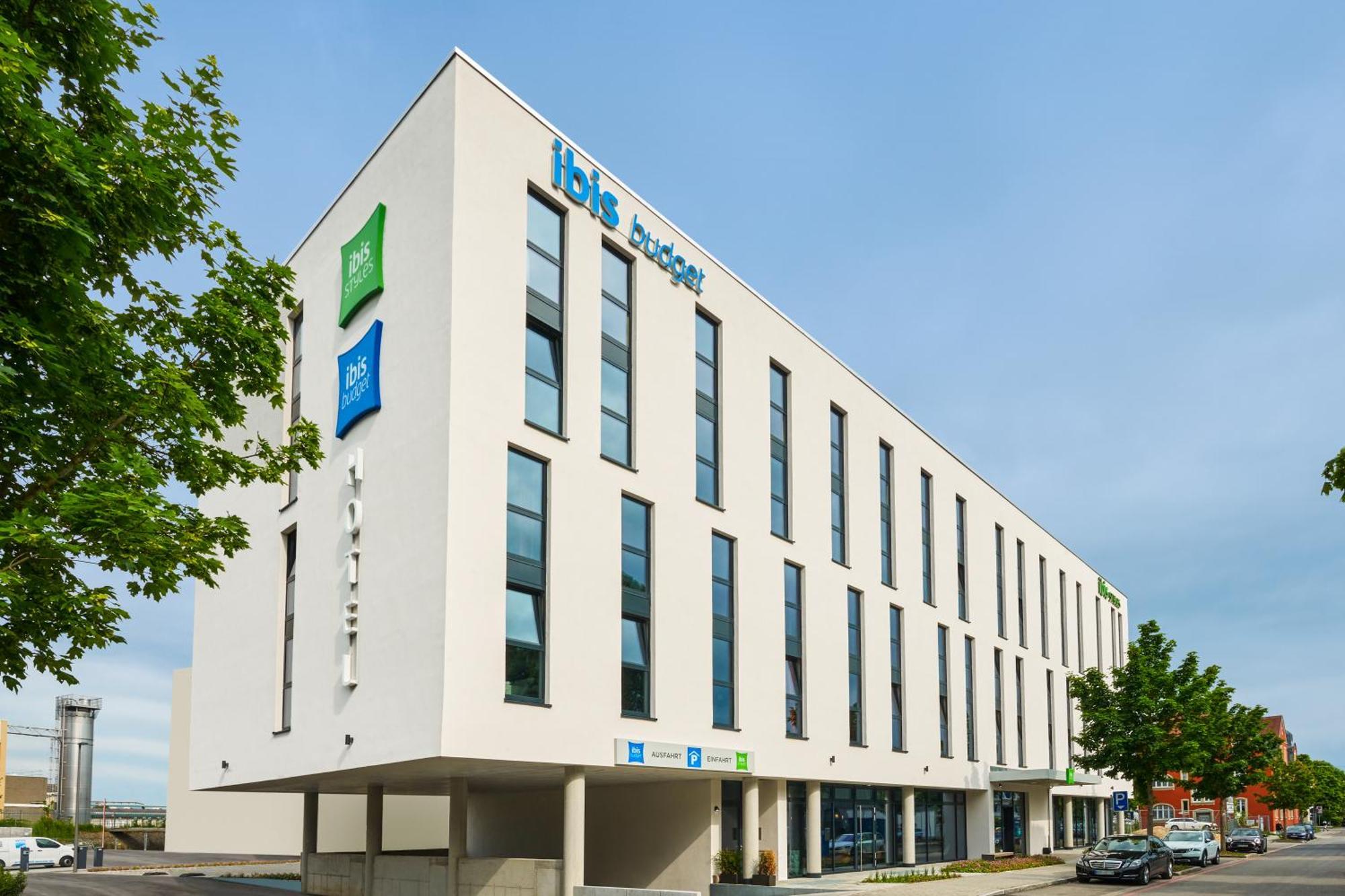 Ibis Styles Singen Exterior foto